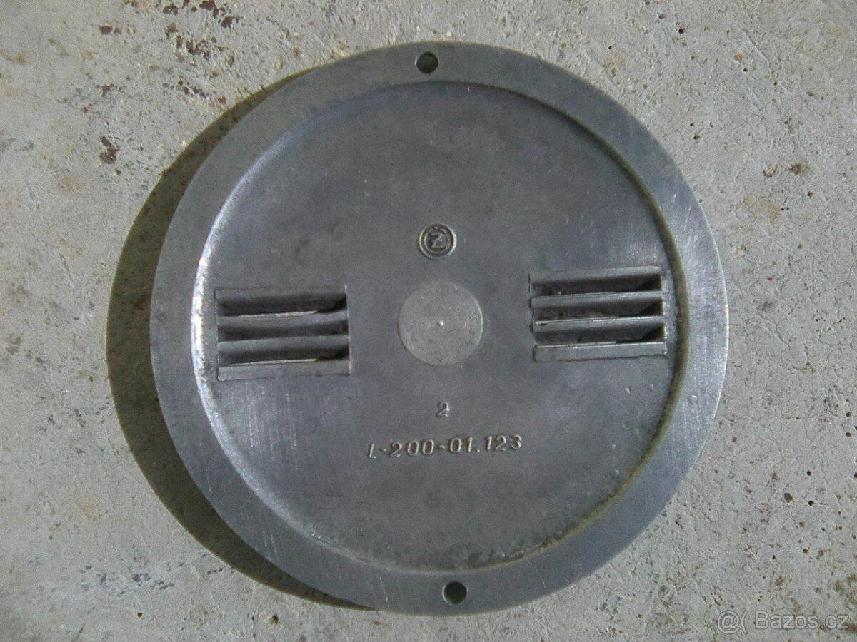 čz 125/150 b,t,c ND-kryty motoru,zástěrka,výfuky s koleny... - 4