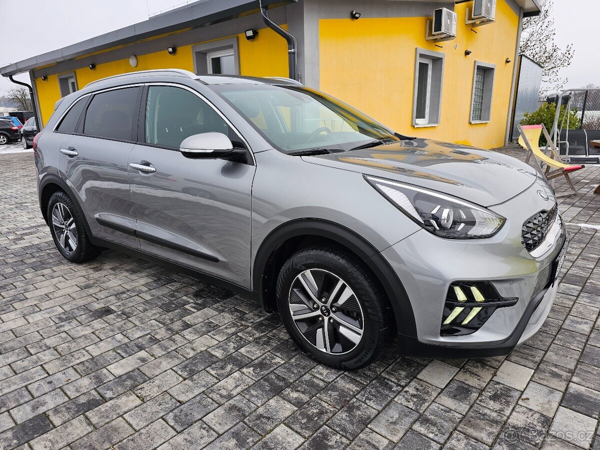 Kia Niro HYBRIDNÍ 1.6 GDI HEV Exclusive DCT - 4