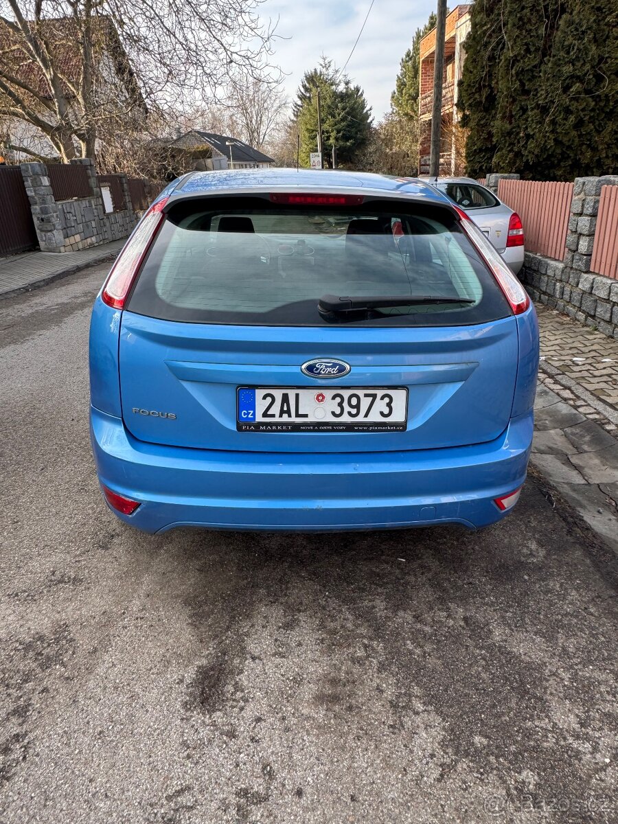 Prodám Ford Focus 1.6 benzín Facelift (mk2)2011 - 4