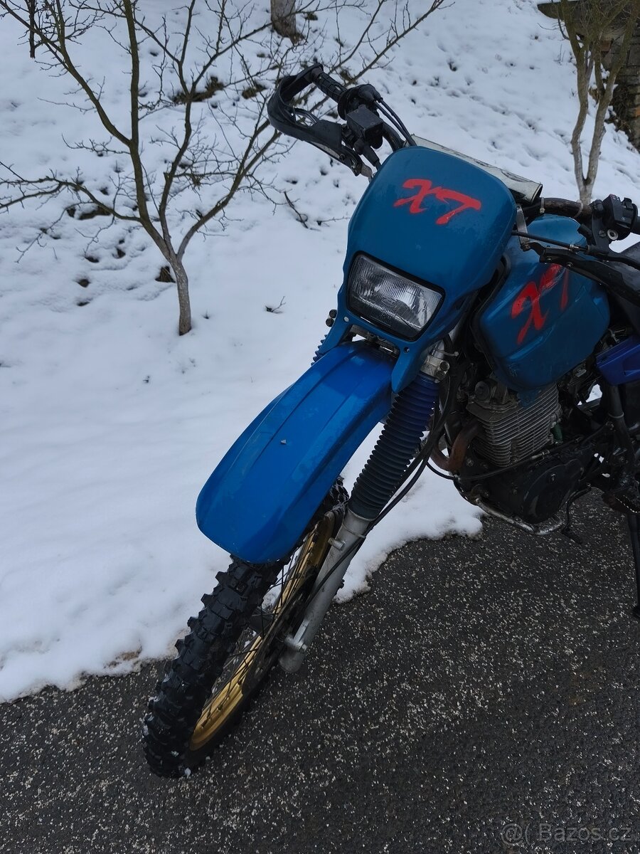 Yamaha XT 600 - 4