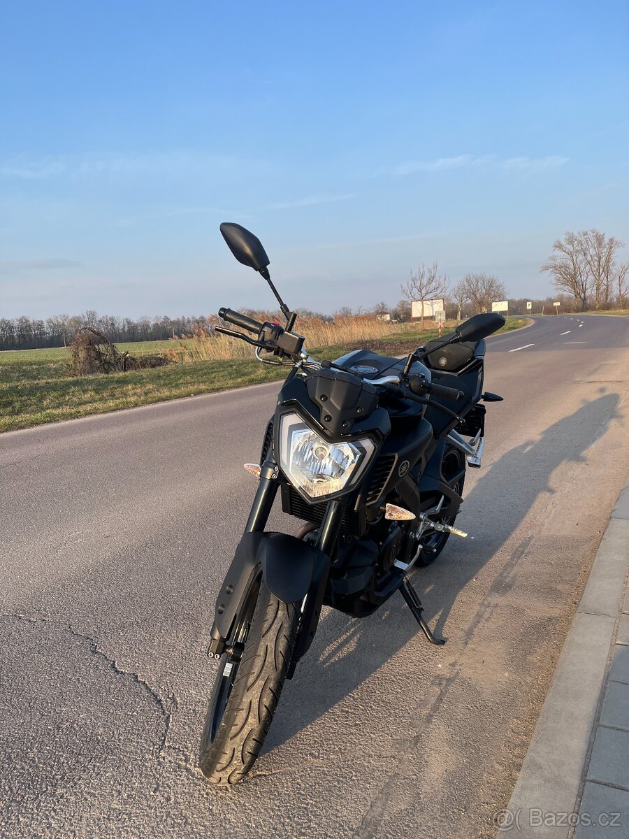 Yamaha MT - 125 - 4