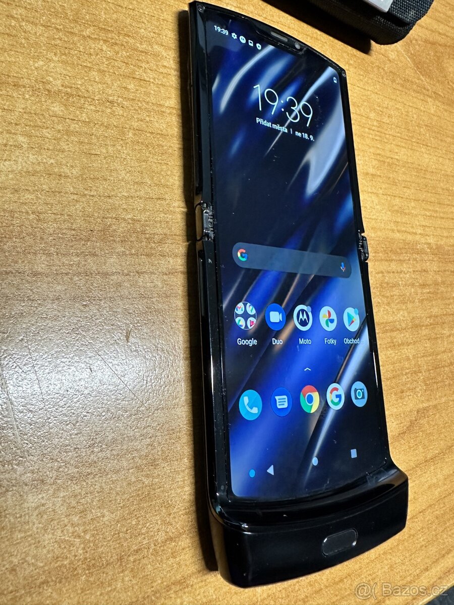 Motorola Razr XT 2000 128 GB - 4