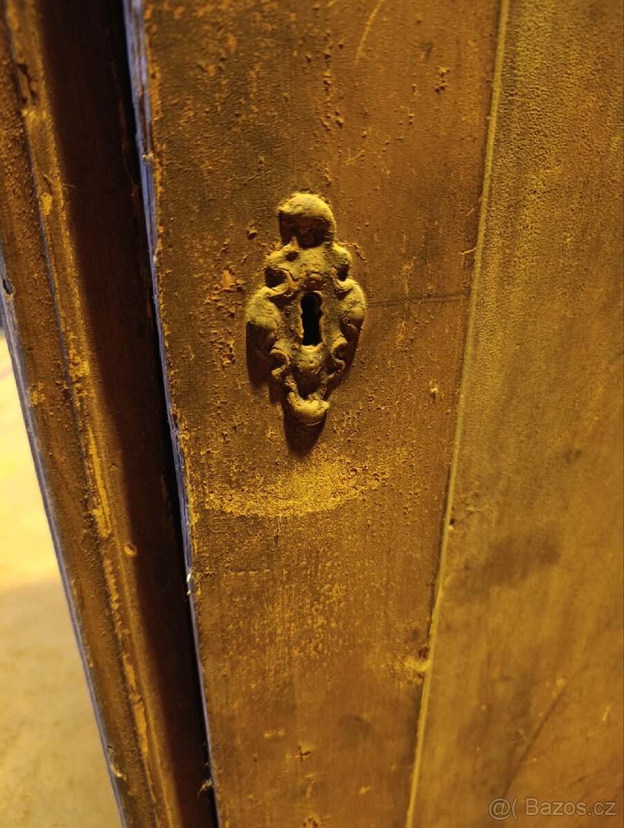 Šatní skříň - 4