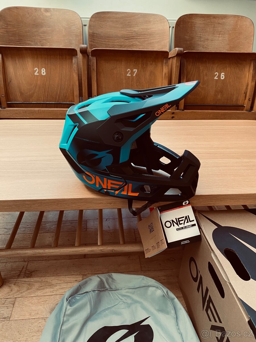 Helma Oneal SL1 Strike - 4