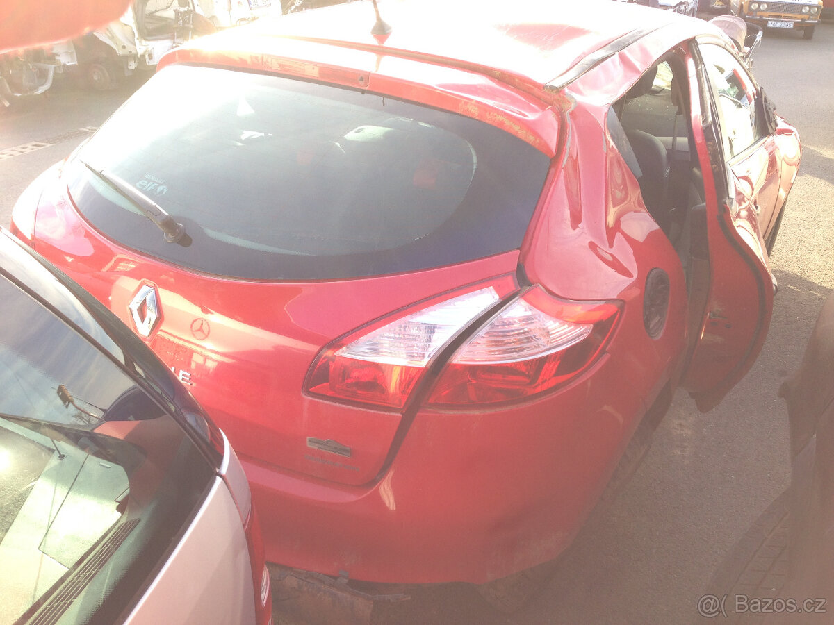 Renault Megane 3 1,6 16V 74kW 2011 III HB - díly - 4