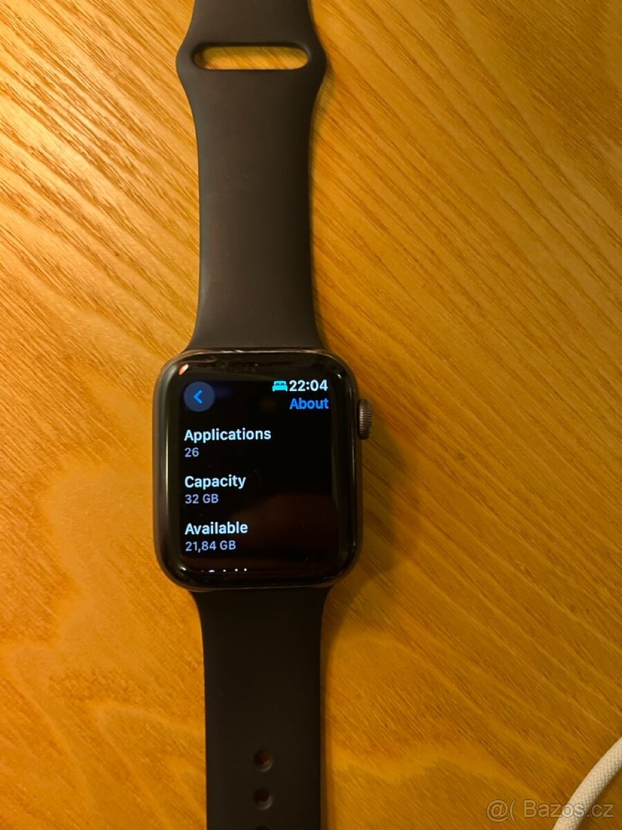 Apple Watch SE (1. generace) - 4