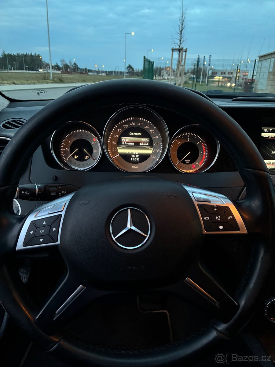 Mercedes Benz w204 - 4