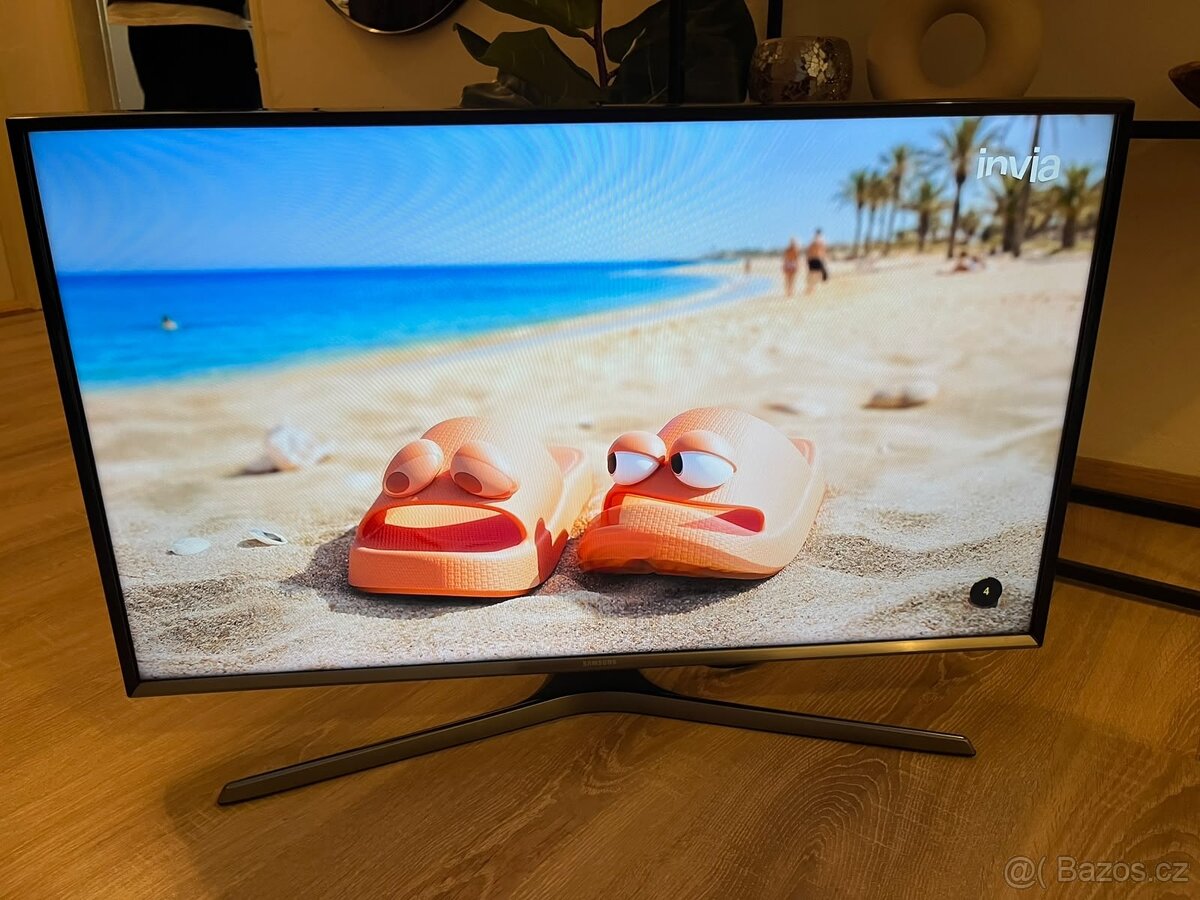 82cm Samsung Smart TV - 4