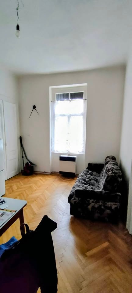 garsonka - studio, Praha 7 (cca od 12.10.) - 4