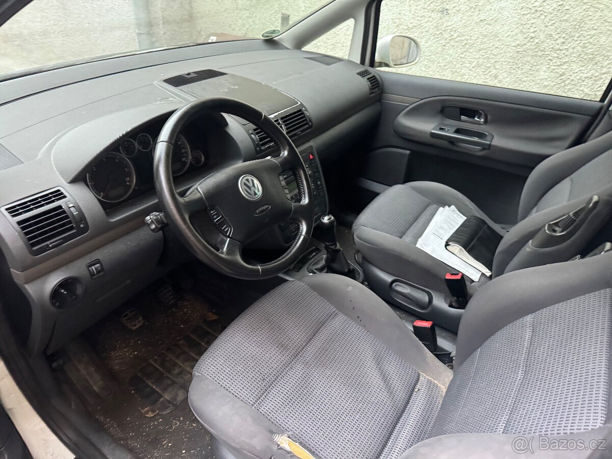 vw sharan 2.0tdi 103 kw BRT pouze dily - 4