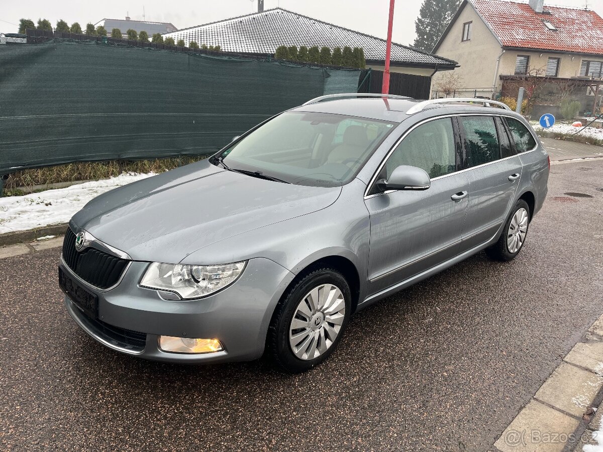 Škoda Superb 2 Elegance 2.0 TDi 125kW DSG F1 xenon - 4