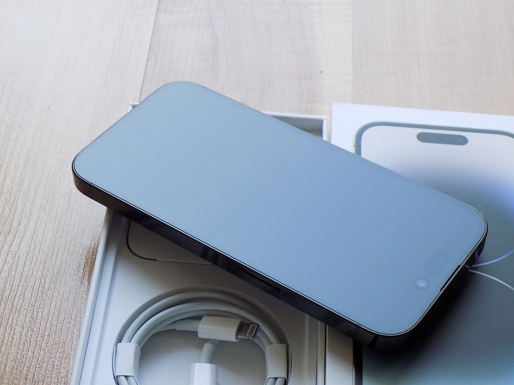 APPLE iPhone 14 Pro 128GB Space Black - ZÁRUKA - TOP STAV - 4