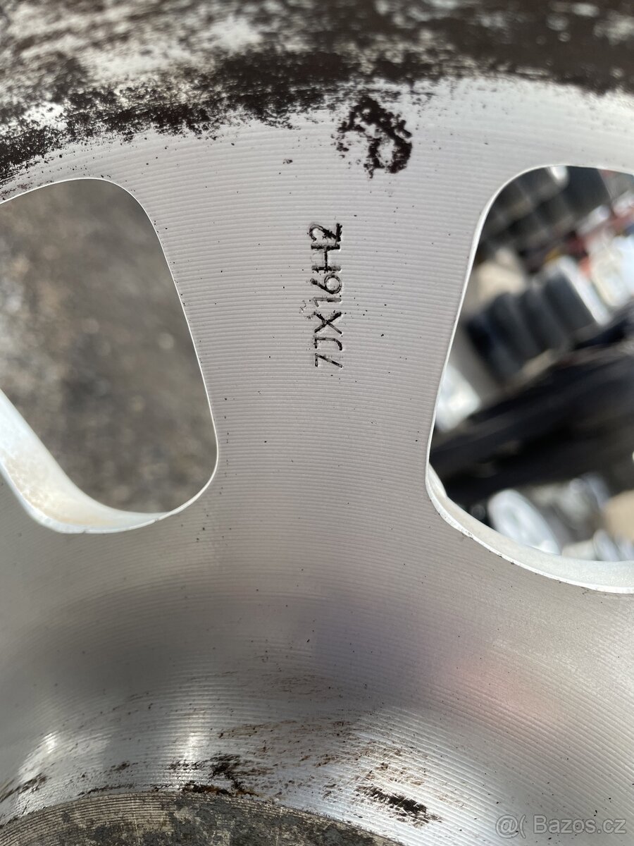 ALU kola 5x120 r16 originál Bmw - 4