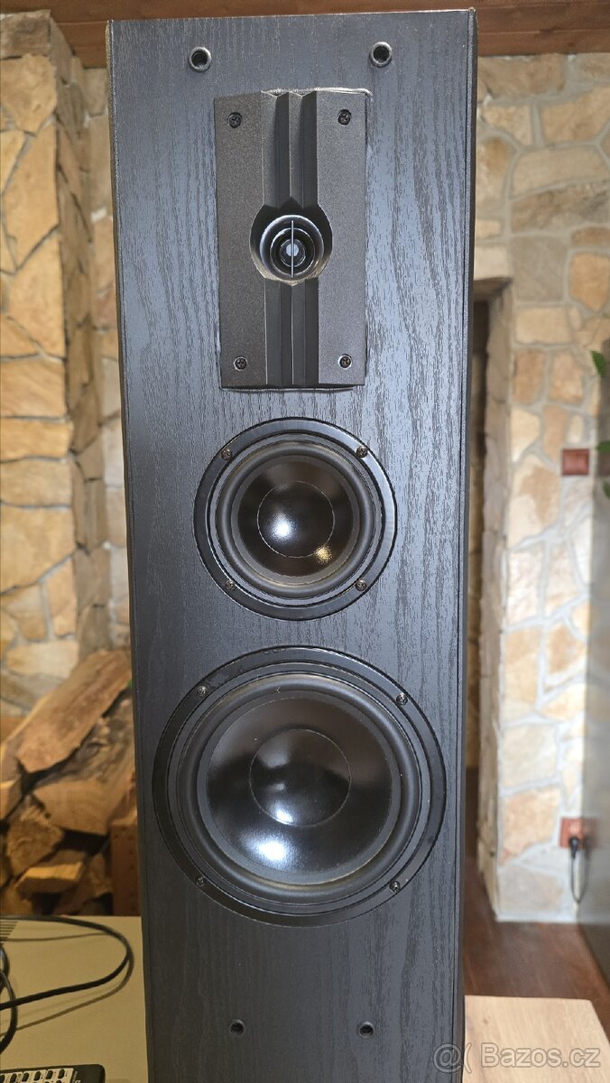 VÁNOČNÍ CENA ZA SLUŠNOU SESTAVU. - 4