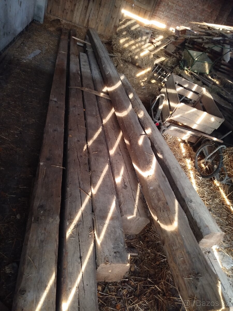 Staré střešní trámy - 4