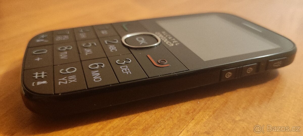 Telefon pro seniory Alcatel OneTouch 2004G - 4