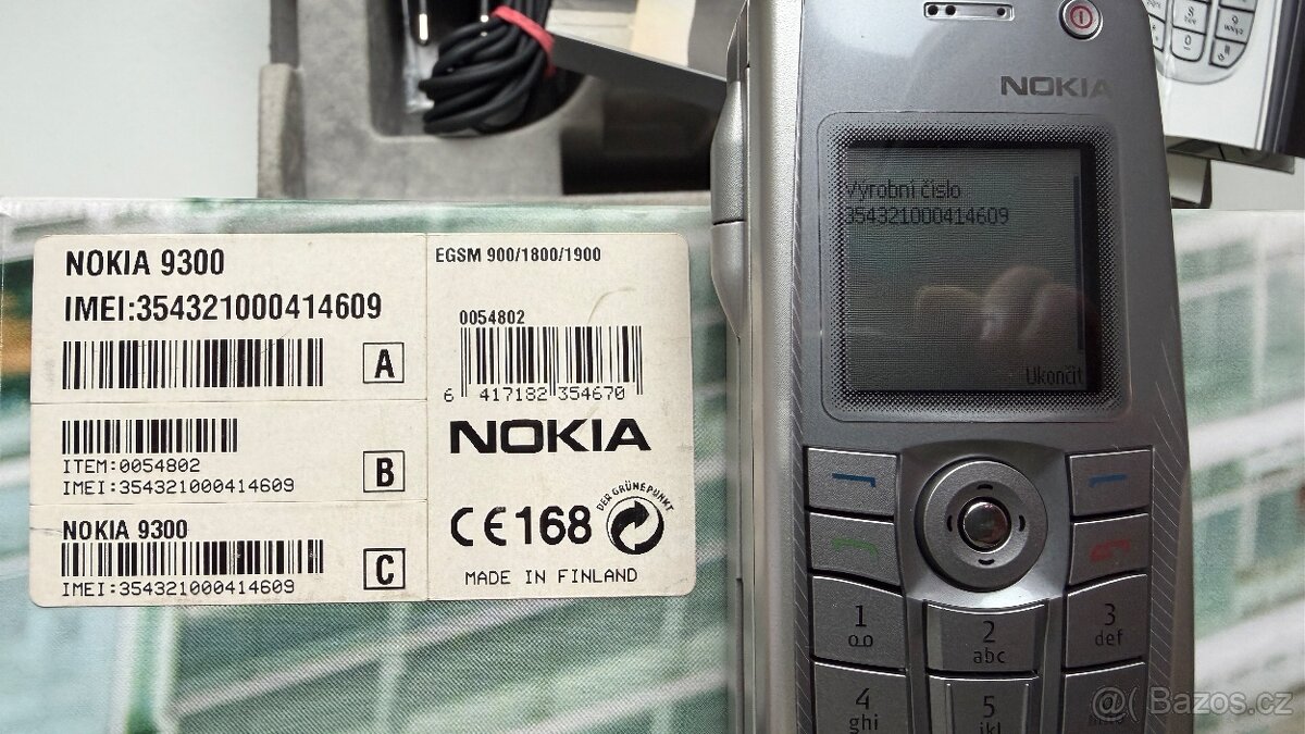 Nokia 9300 TOP STAV - 4