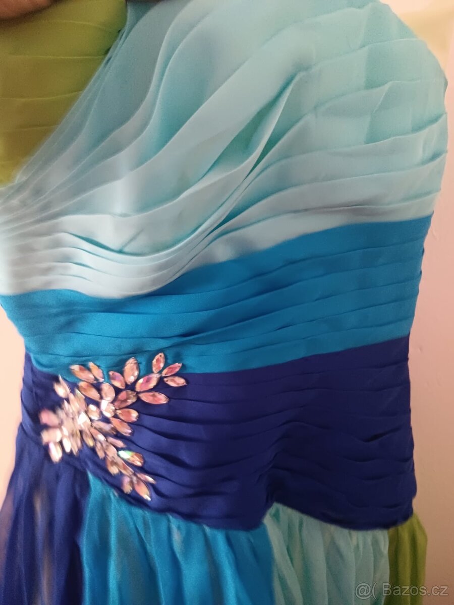 nádherné šaty - 4