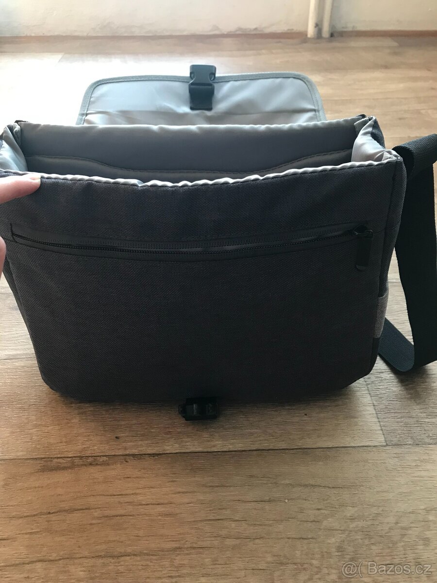 Fototaška Nikon - 4