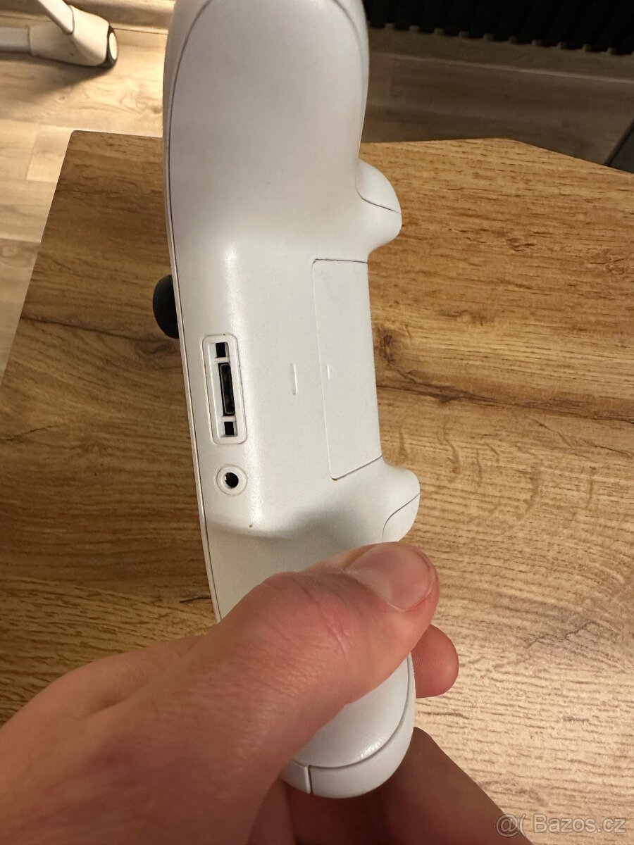 Ovladač Xbox series S, X, bílý - 4