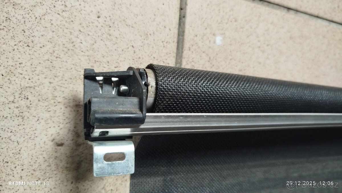 Markýza velux - venek roleta - 4