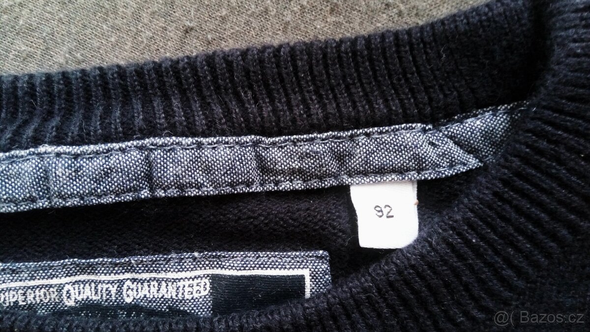 Svetry a mikiny, vel. 92 - 4
