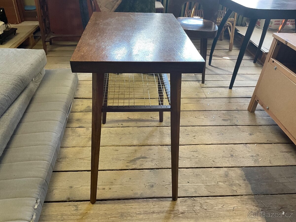 Starožitný dřevěný stolek - 4