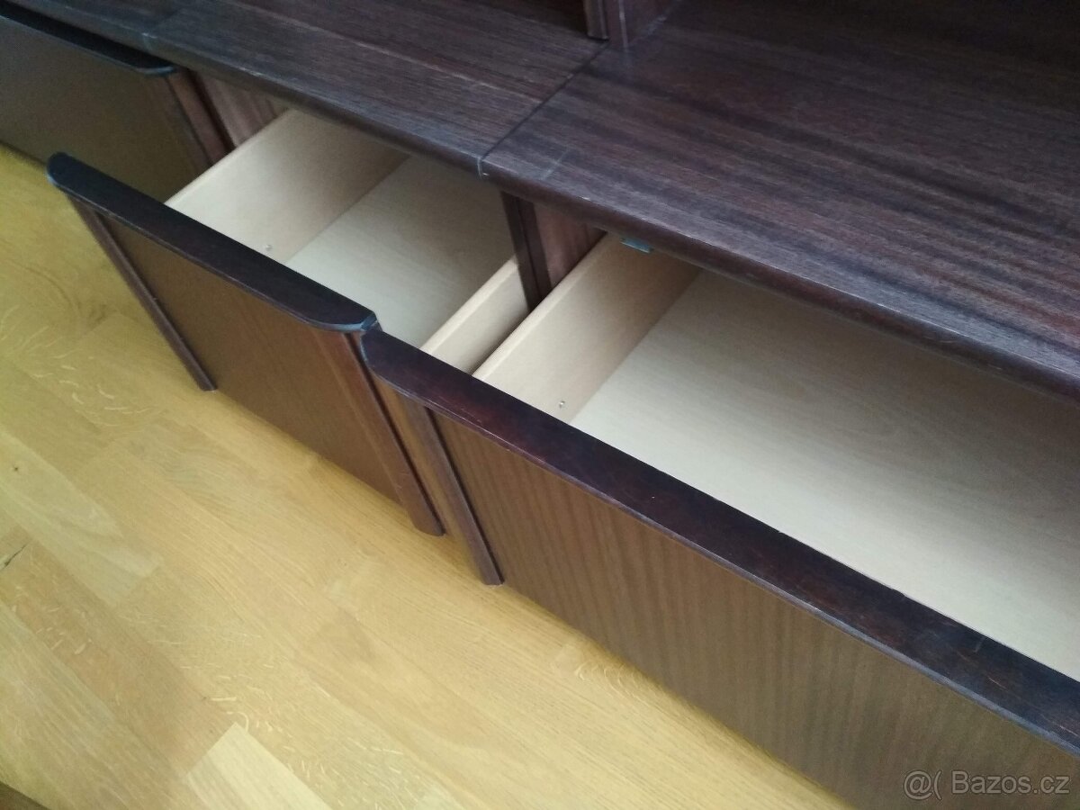 Obývací stěna - 4