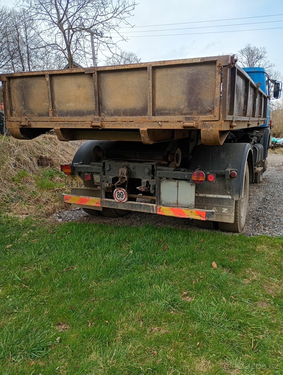 nosič kontejnerů 4x4 - 4