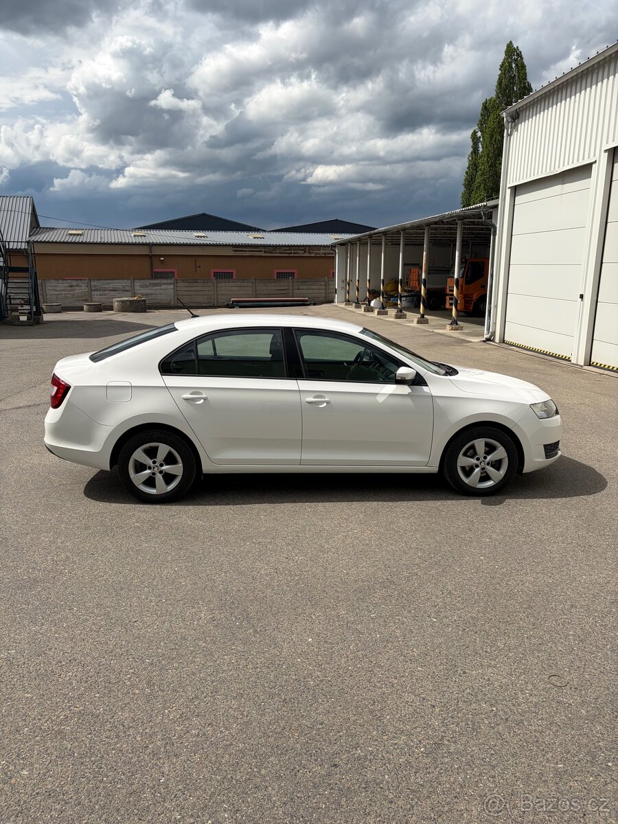 Škoda Rapid - 4