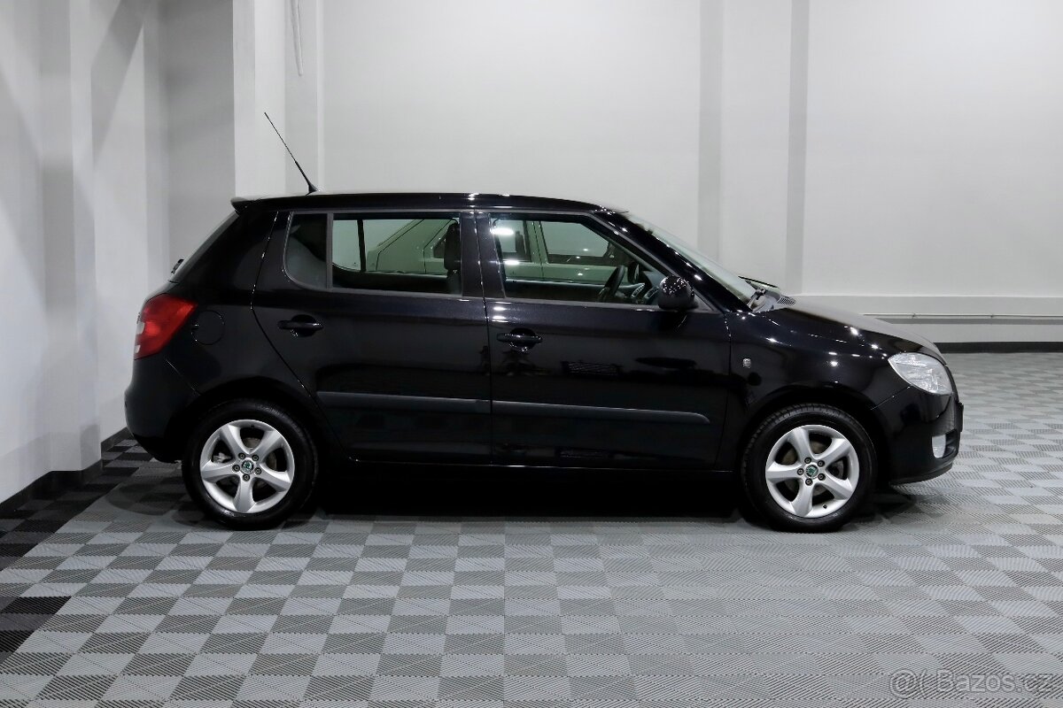 Škoda Fabia 2 1.4i 16v 63kW Style Edition 99.000 km - 4