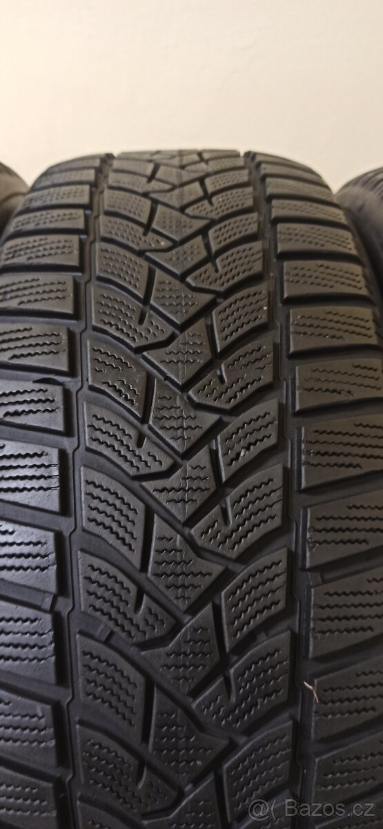 Dunlop Winter Sport 5 215/60 R16 4,5 - 6 mm - 4