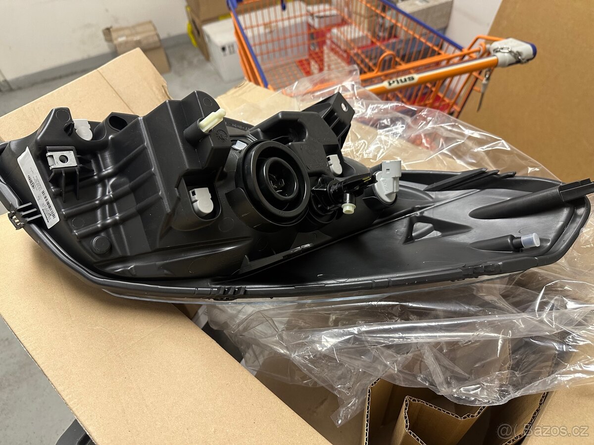 Originál přední levý světlomet DACIA SANDERO 1 Stepway - 4