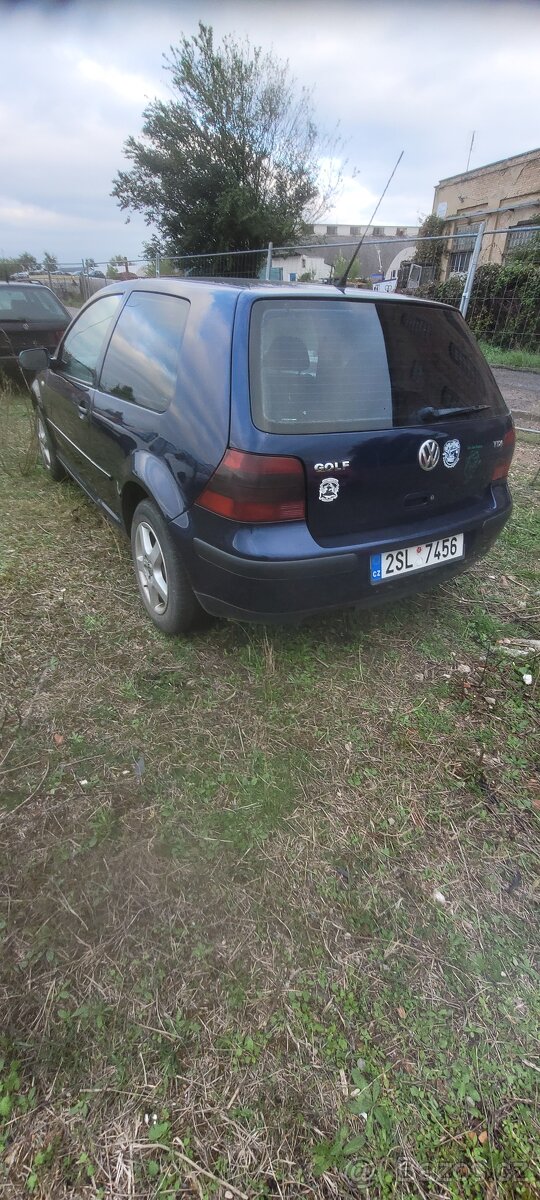 Volkswagen Golf 4 s motorem 1.9 diesel - 4