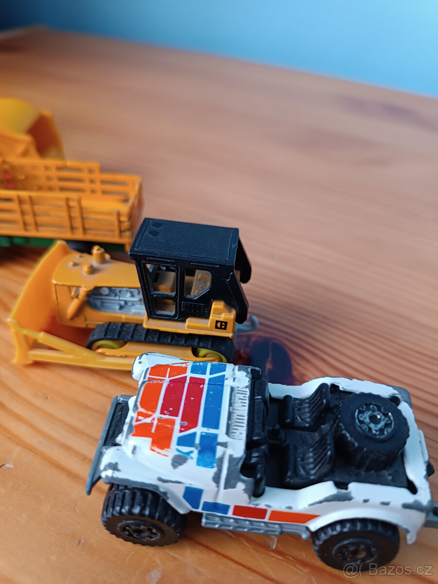 MATCHBOX autíčka, - 4