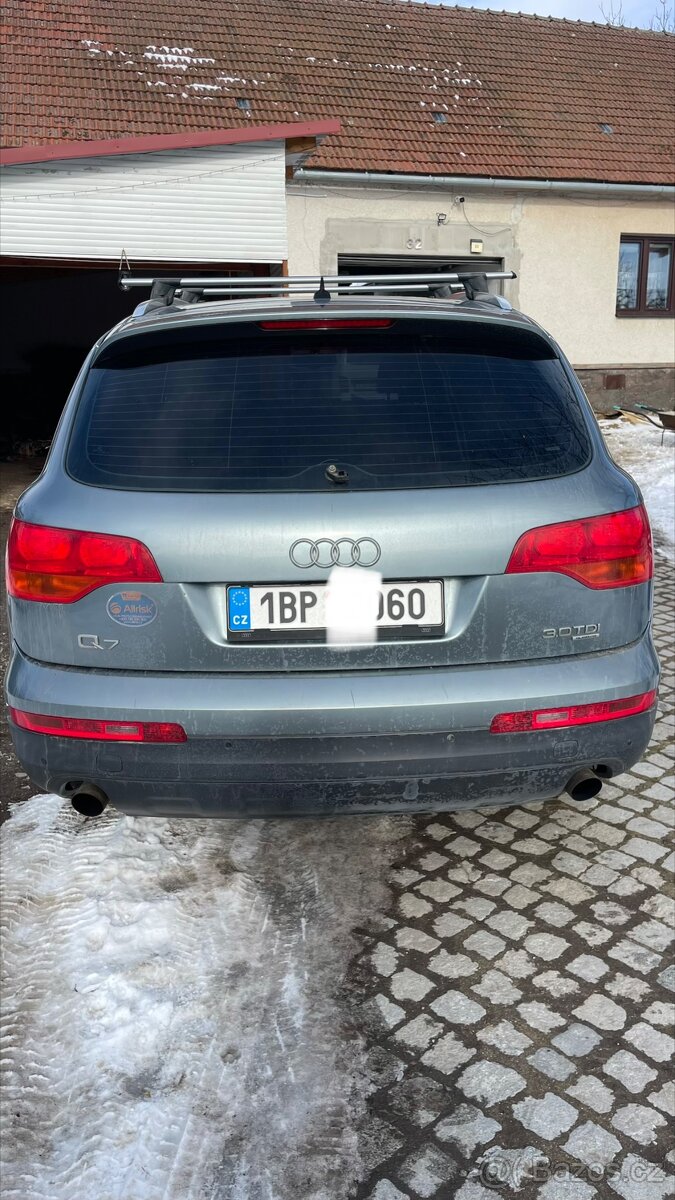 Audi Q7 3.0TDI Quattro - 4