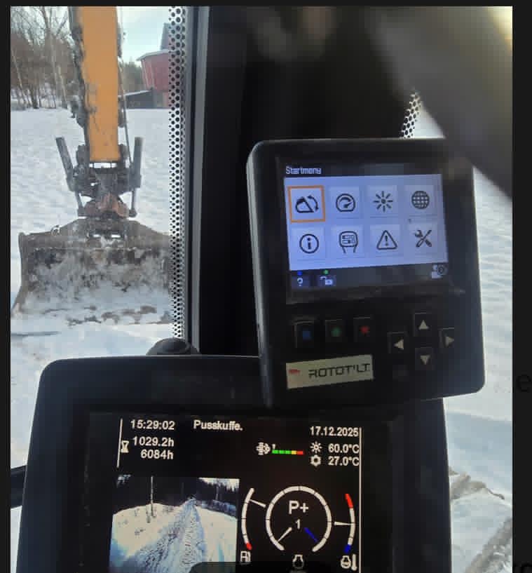 Pásový bagr LIEBHERR 924 Litronic - 4