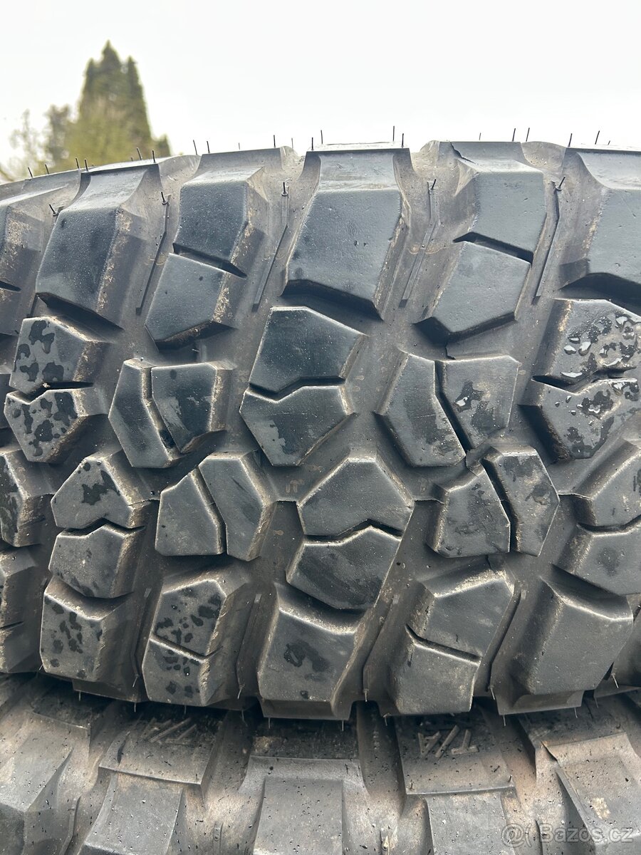 Bf Goodrich mud terrain offroad pneu 255 75 17 - 4