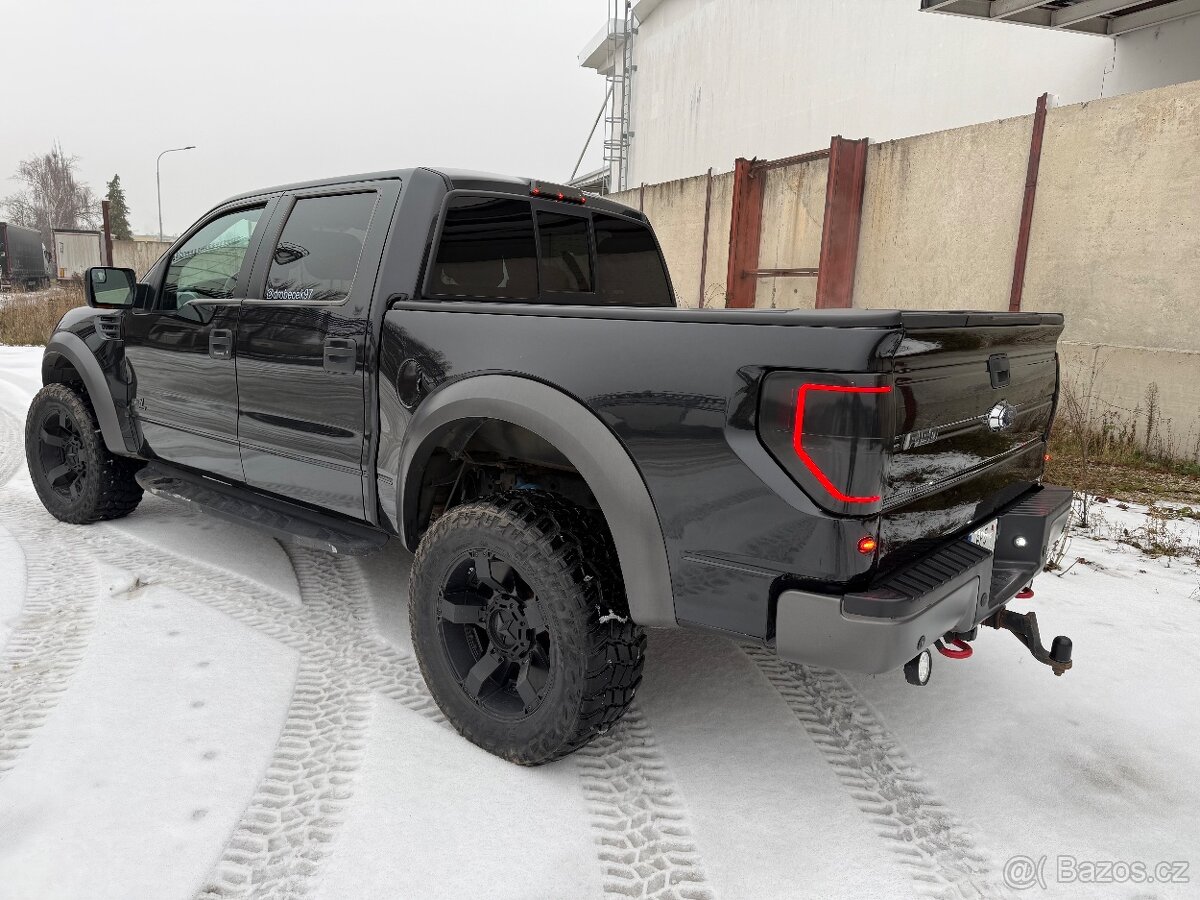 Ford F150 raptor - 4
