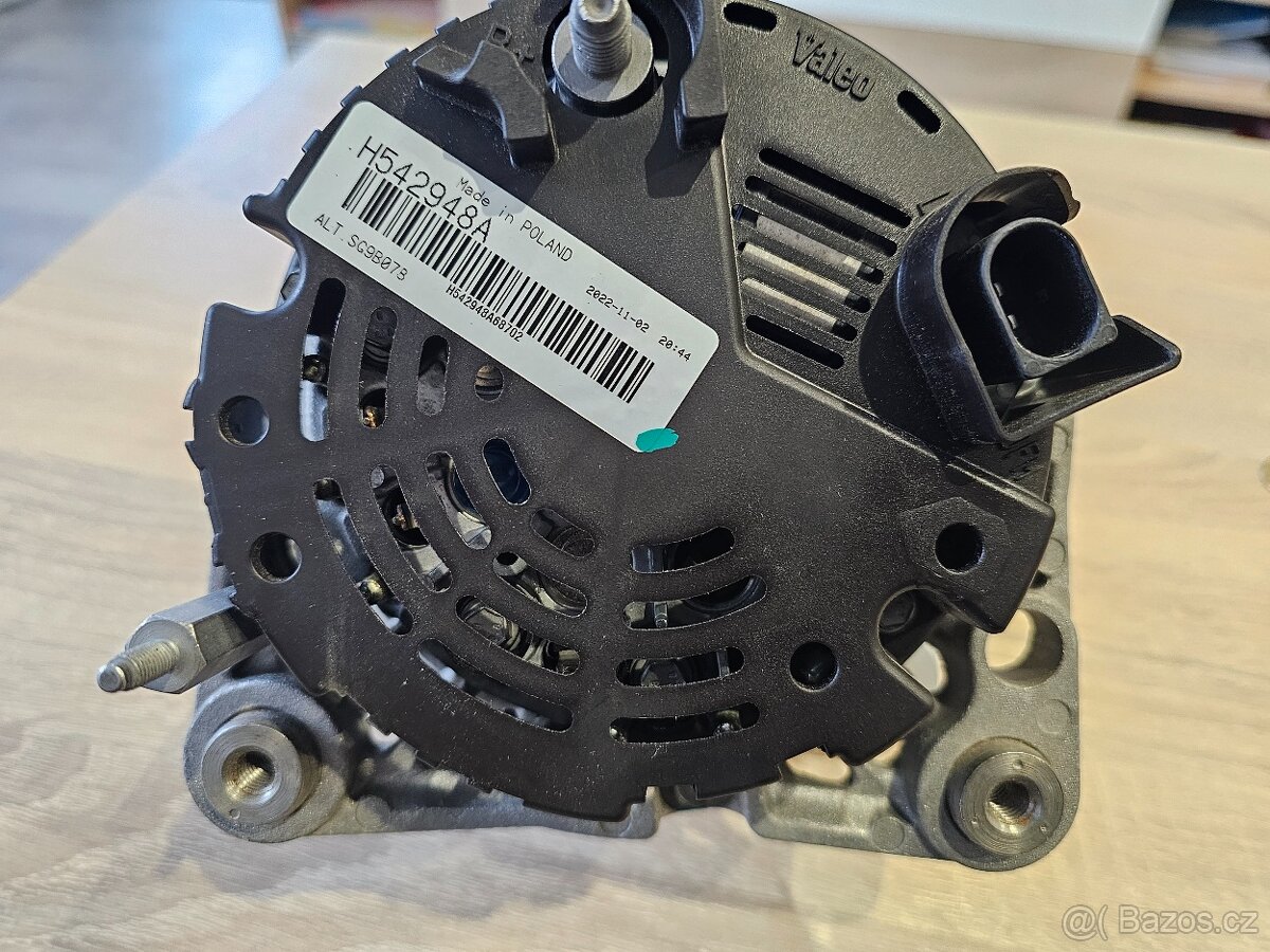 Alternátor Valeo. - 4