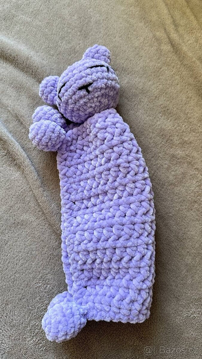 Háčkovaný muchláček - 4