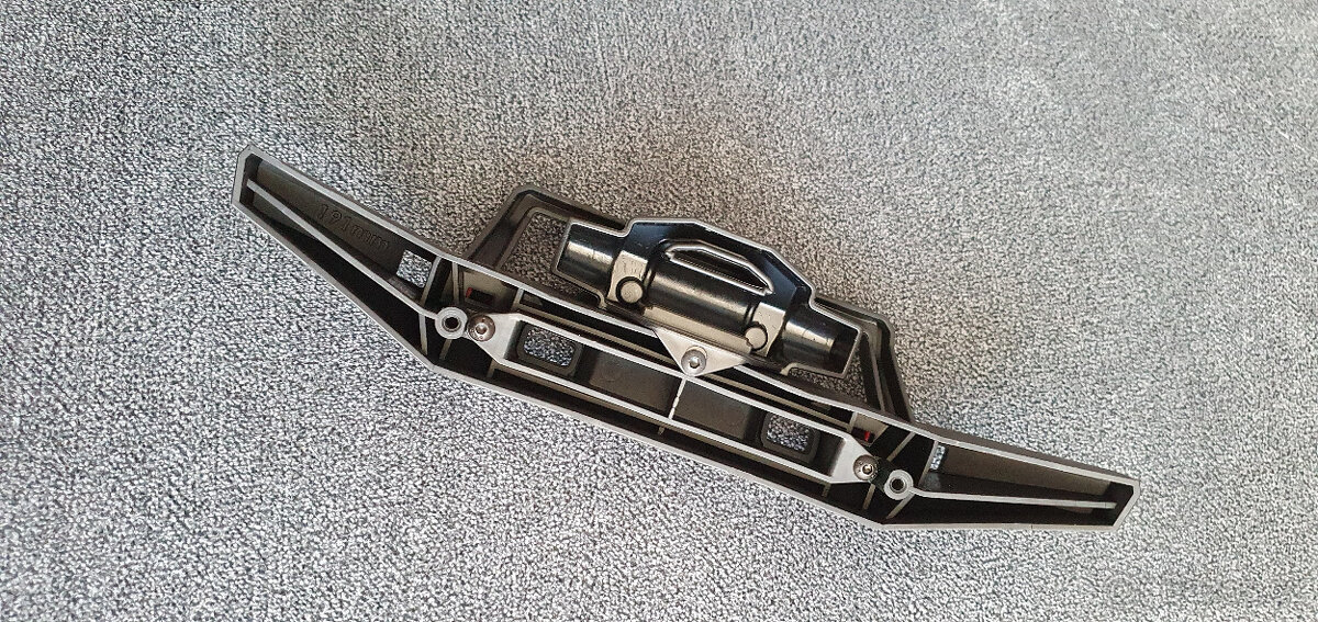 TRX-4 Sport High Trail - přední nárazník - NOVÉ - 4