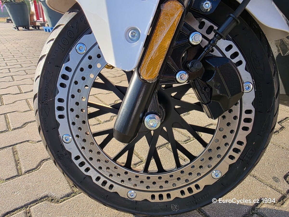 Pocca Energy enere 80km/h - 4