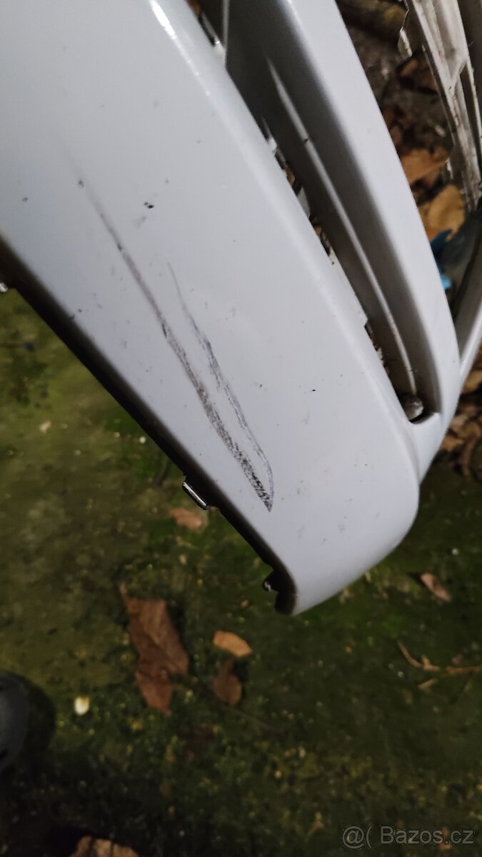 Golf 7 přední nárazník - 4