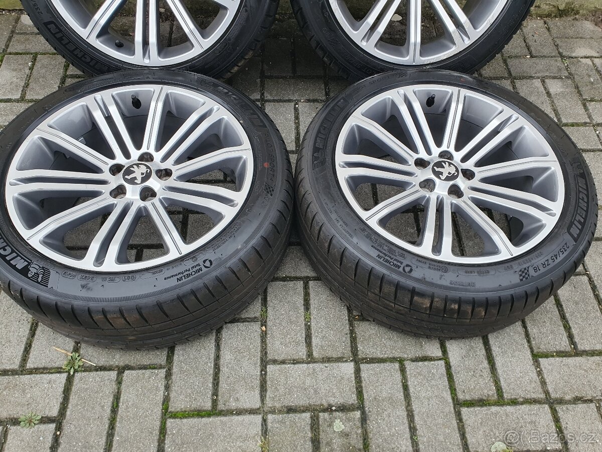Alu kola peugeot 5x108 r18 8j et27 pneu 235/45/18 - 4
