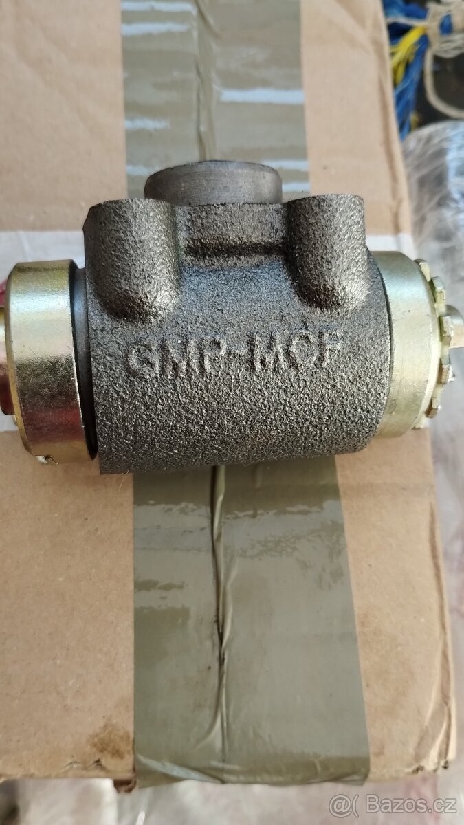 Multicar M25 - nová sada předních brzd - 4