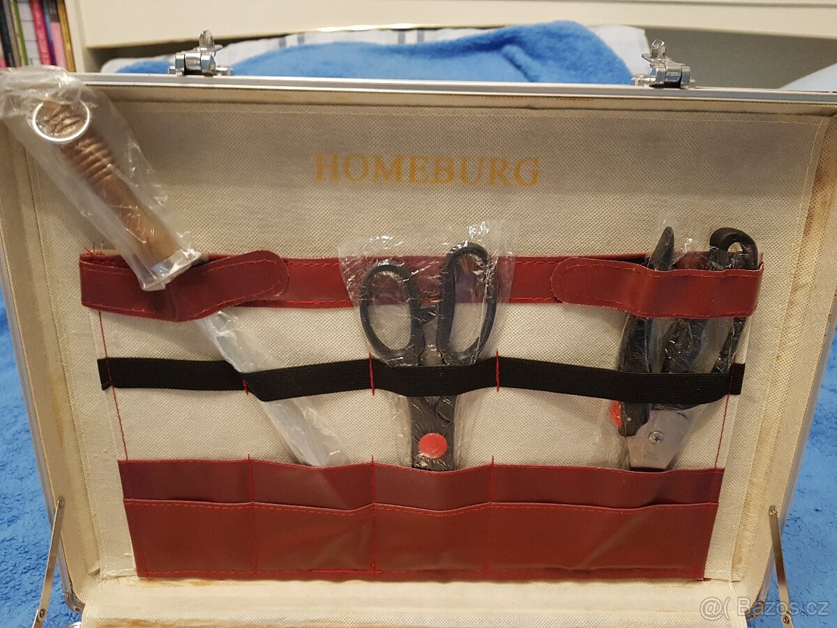 Sada nožů v kufru - 4