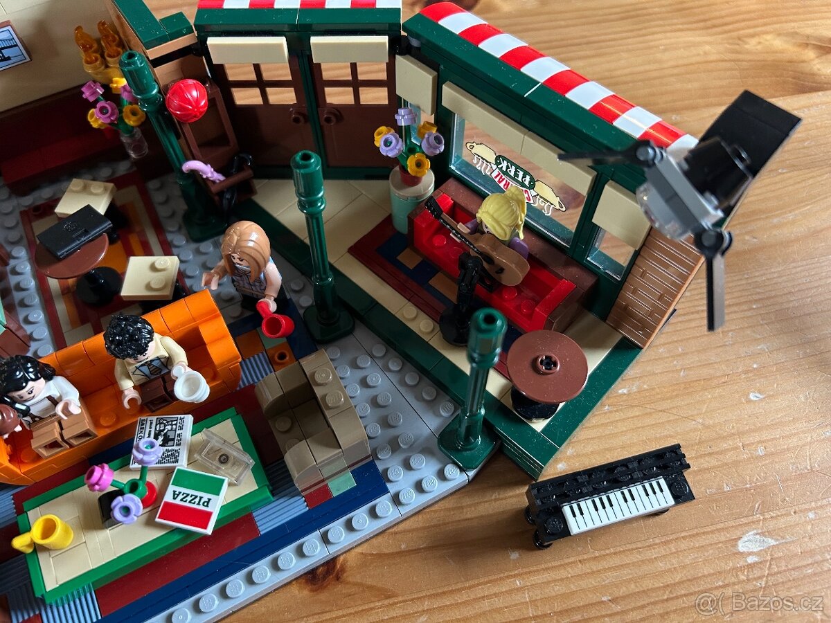 Lego 21319 Friends - 4