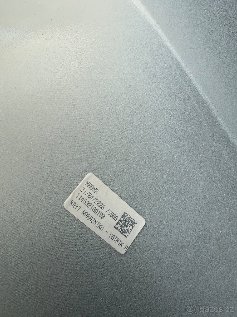 nový originální nárazník Skoda octavia 3 - 4