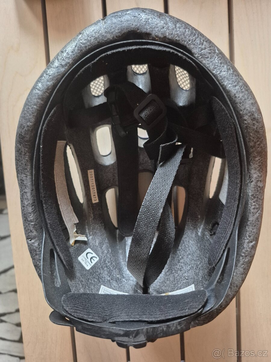 Dětská cyklistická přilba - 4